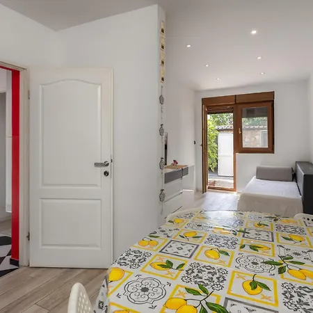 Awesome In With Wifi Holiday home *